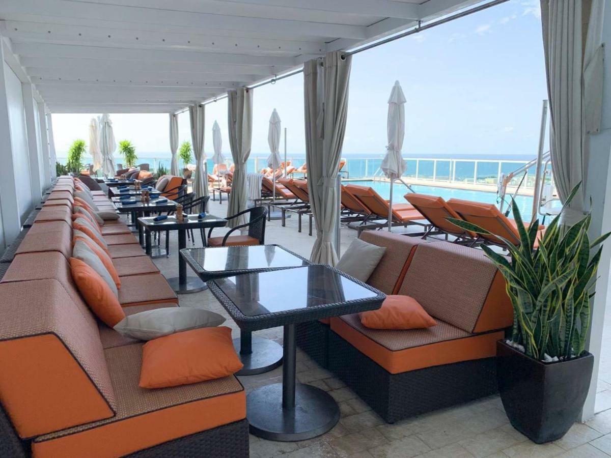 View Balcony Steps From Restaurants, Peacock Park & Marina Holiday home