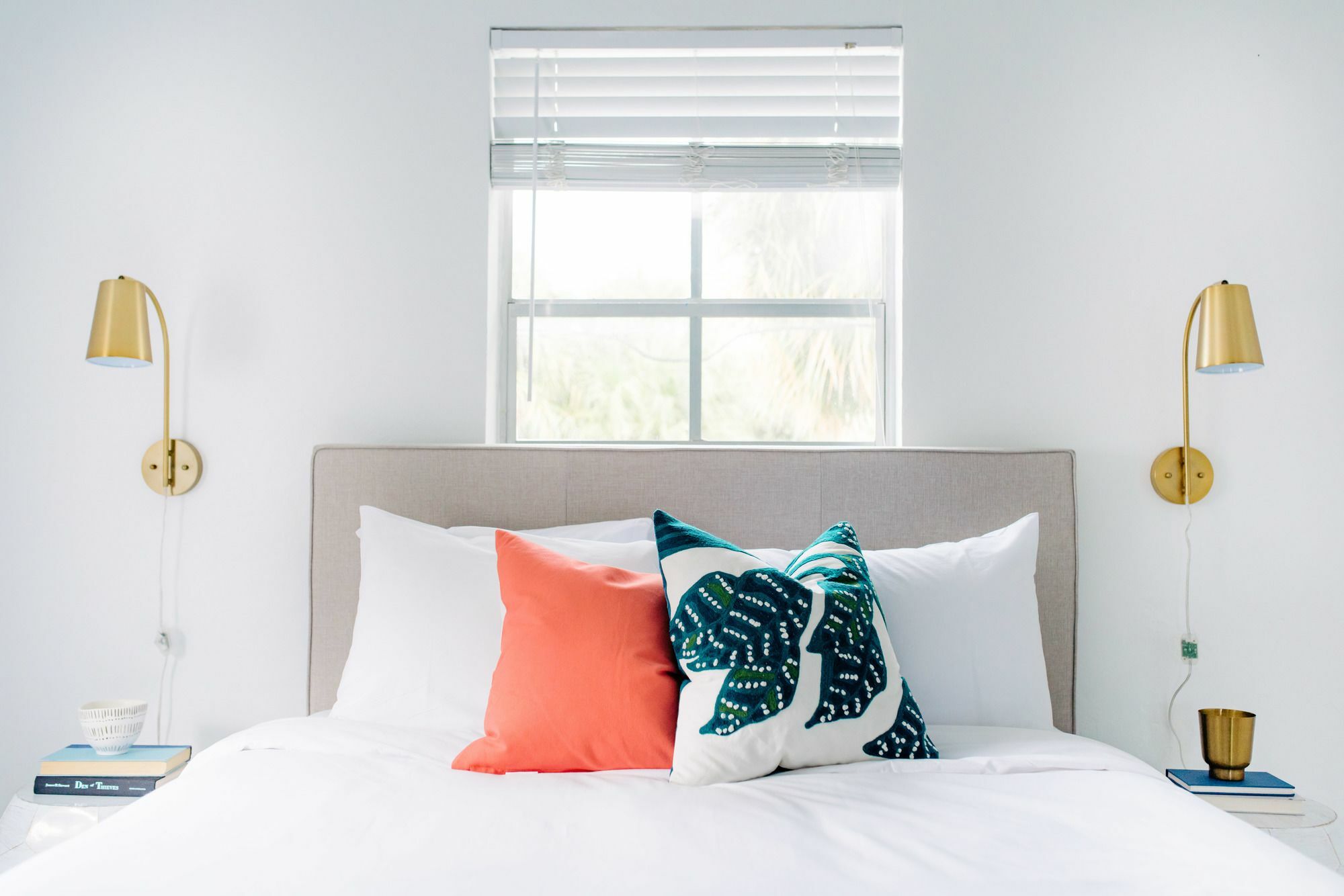 Colorful 1br In River By Sonder