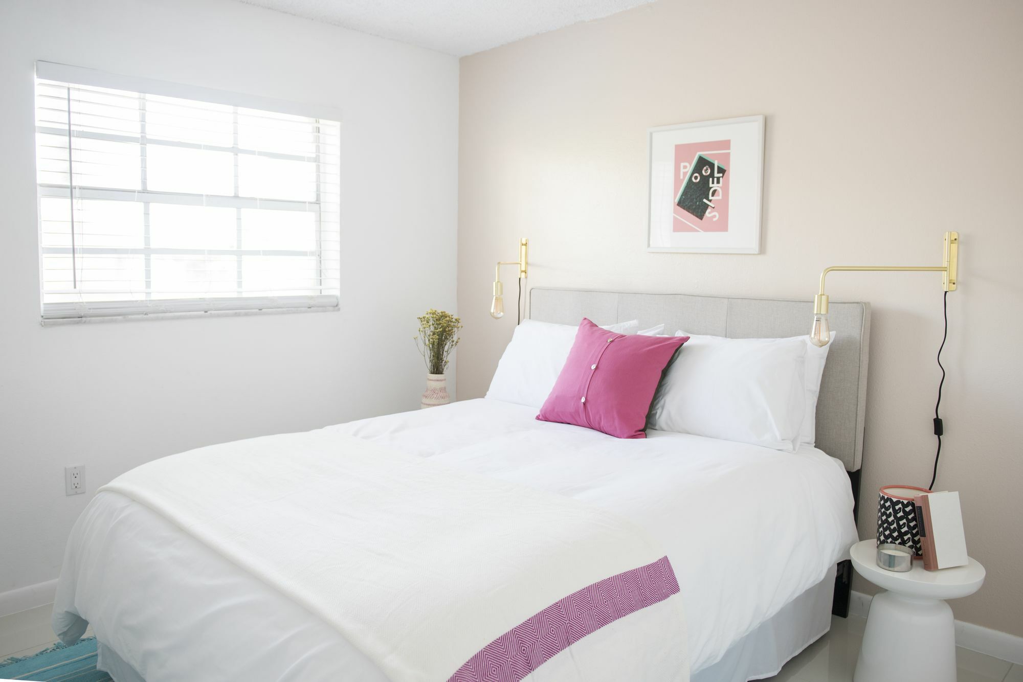 Artsy 2br In River By Sonder Miami