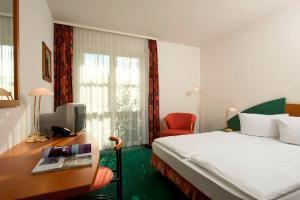 Western Intl Airport & Coral Gables Hotel 3*