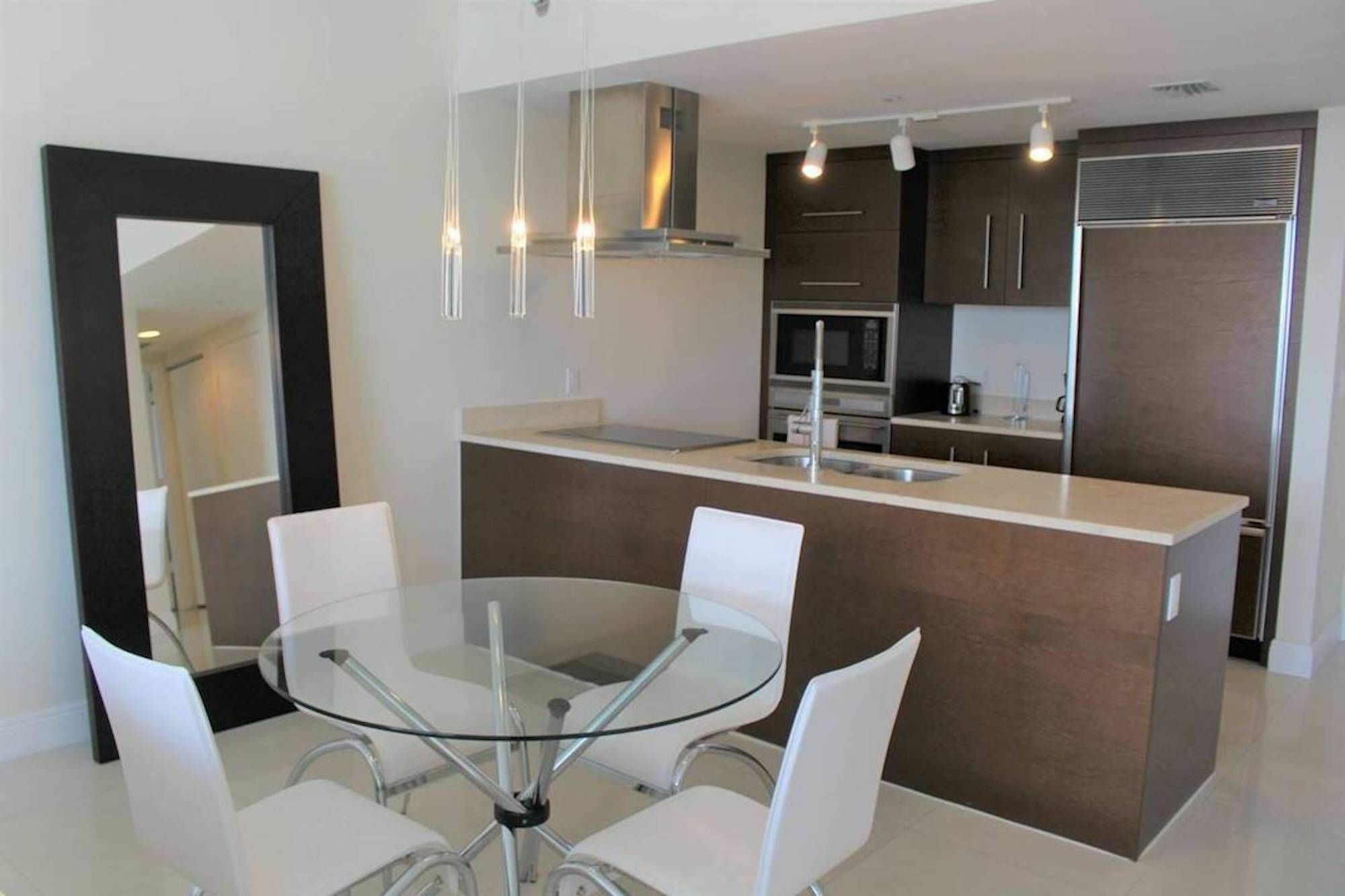 Icon Brickell T-3 * Miami