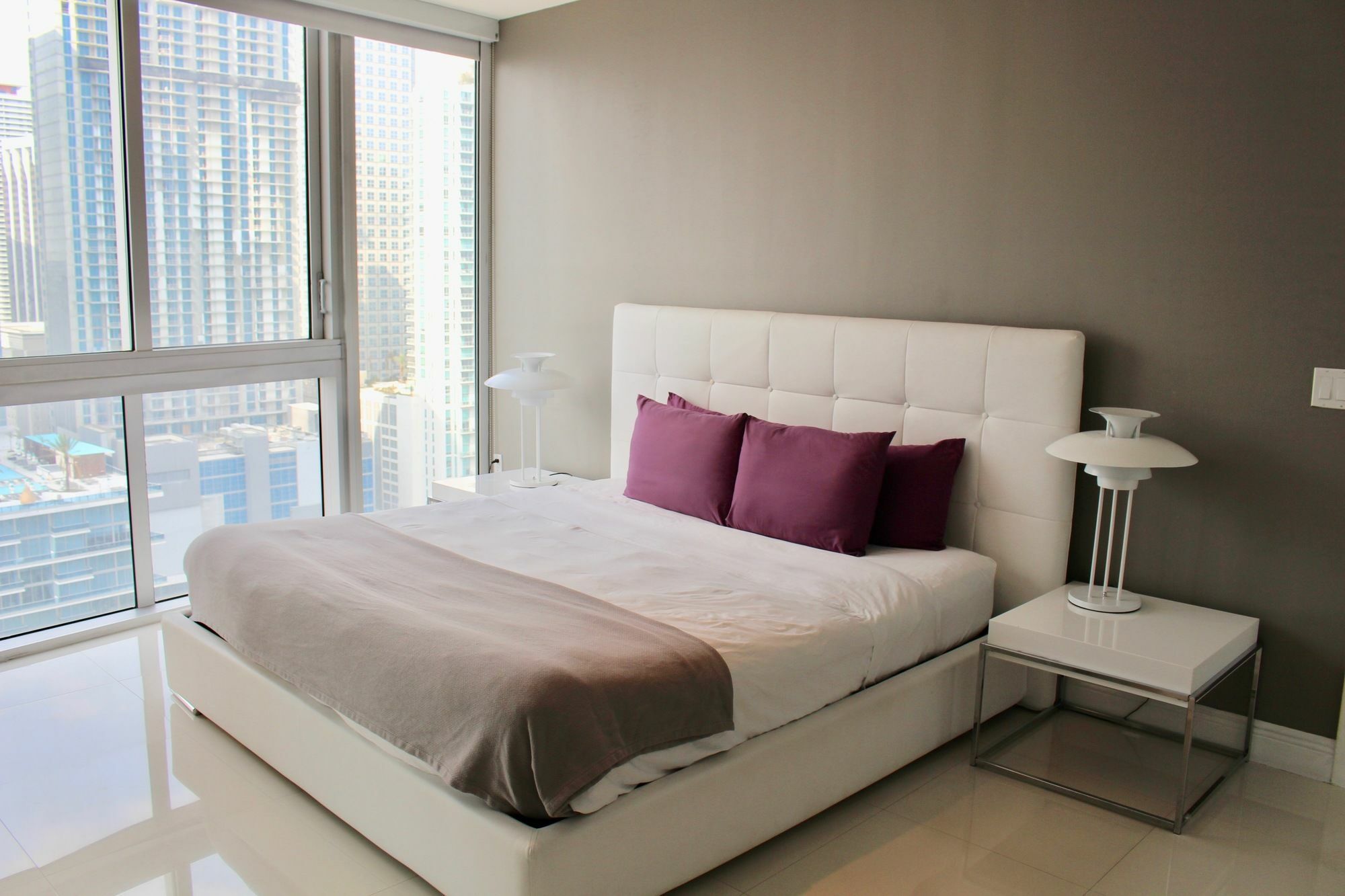Icon Brickell T-3 Apartment