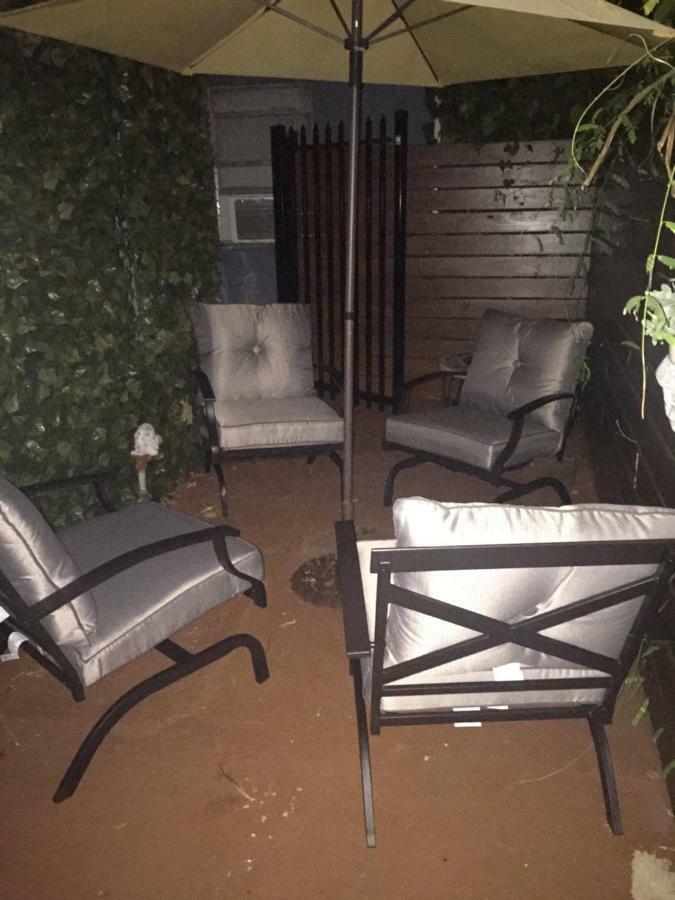 Apartment Modern 2/1 Near Midtown And Beaches *