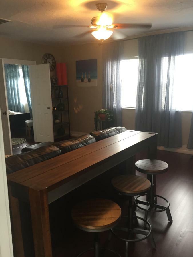 Modern 2/1 Near Midtown And Beaches Apartment Miami