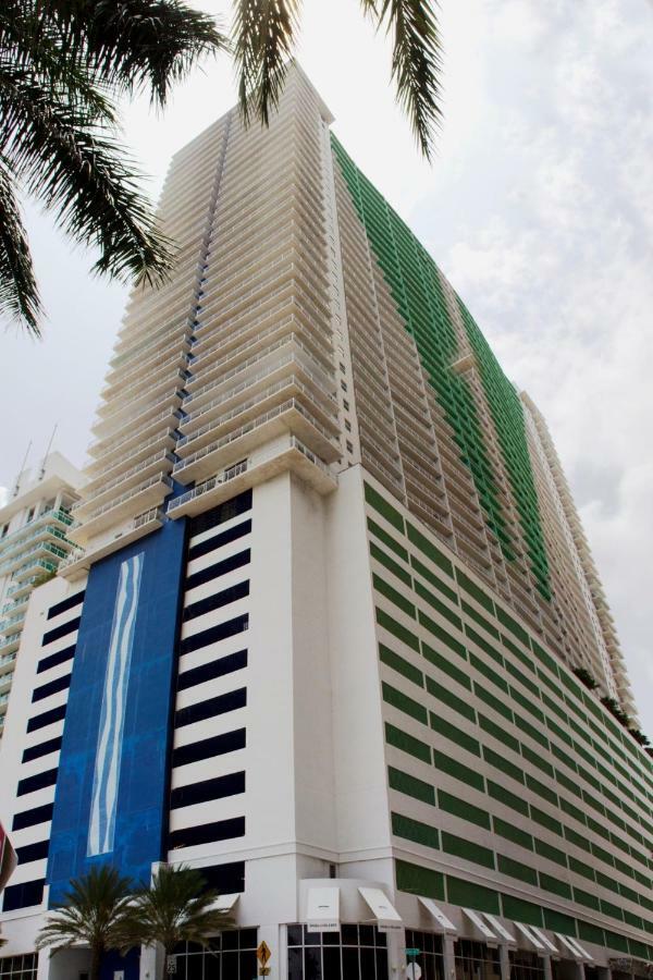The At Brickell Club *