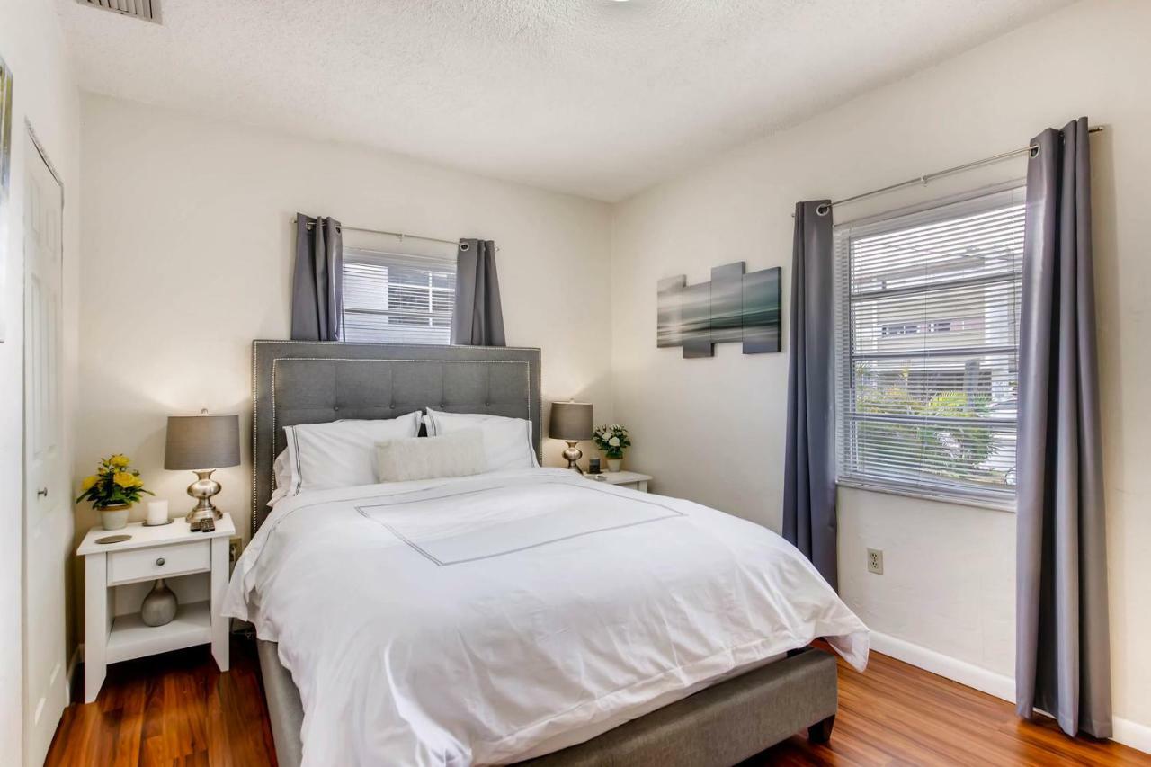 Self Check-in Suites Near Coral Gables Miami