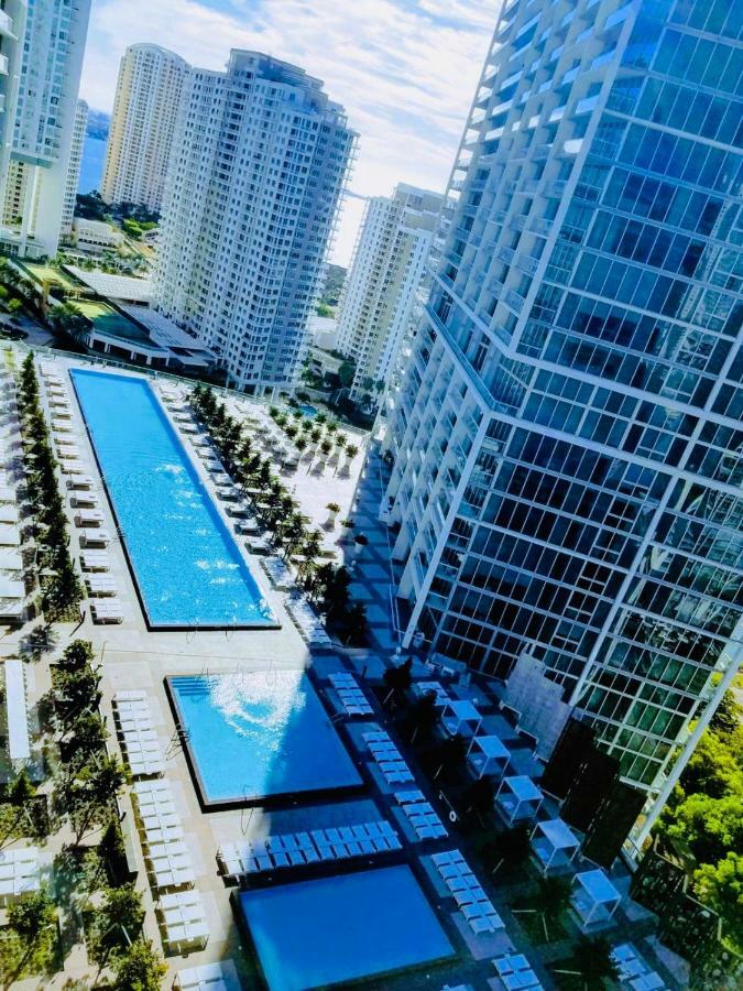 Iconbrickell *