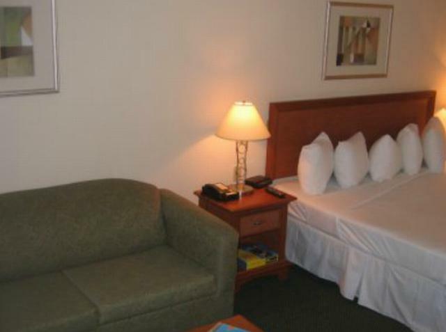 Rodeway South - Coral Gables Inn