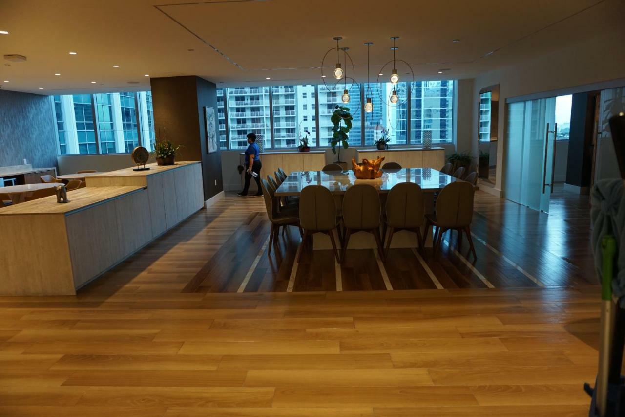 Panorama Tower Apartment *
