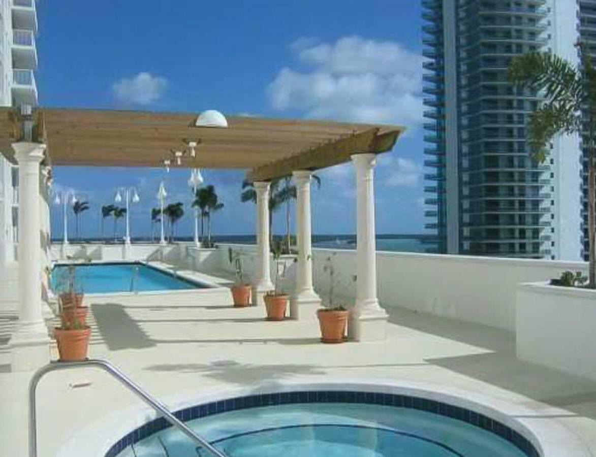 Blue Brickell Apartamento *