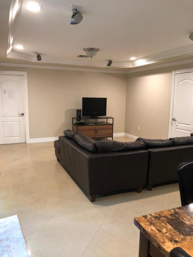 House World Connect Homestay