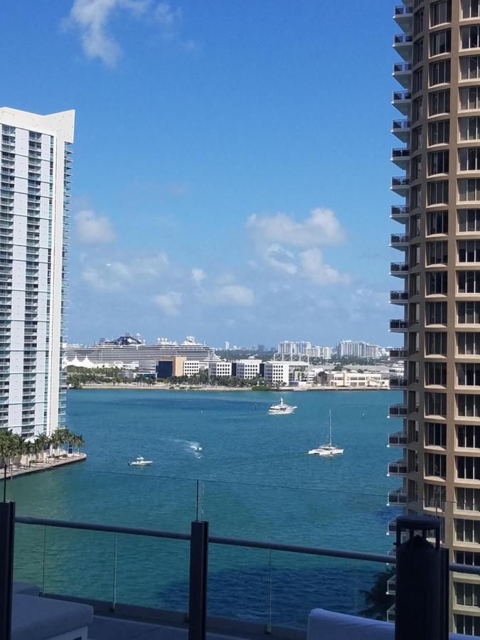 Iconbrickell *