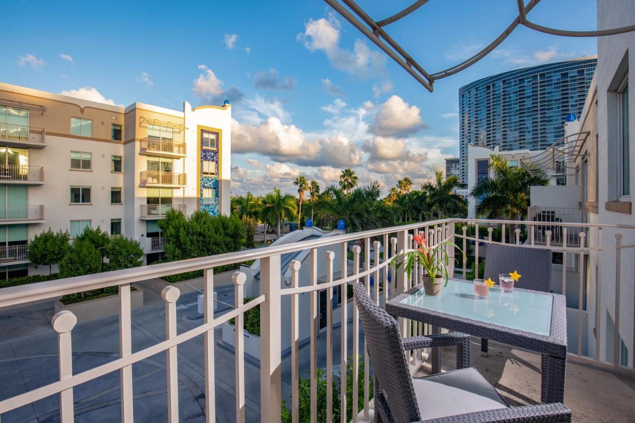 Mare Azur Design District Luxury