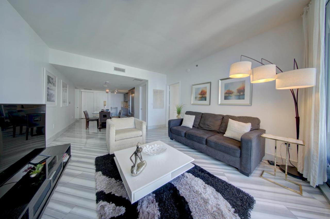 Apartment Luxury 5-star @47th Floor In Icon Brickell !