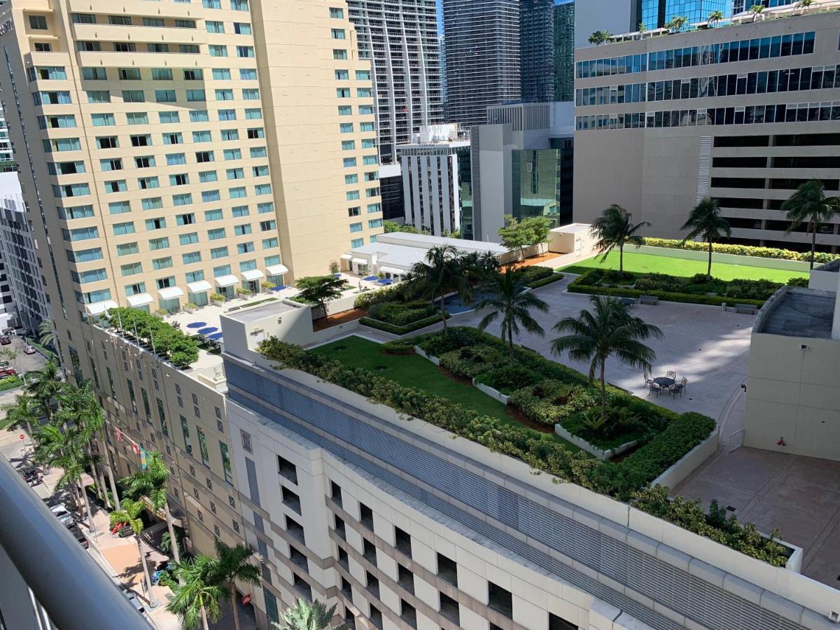 Prime Location Studio In Brickell Apartment