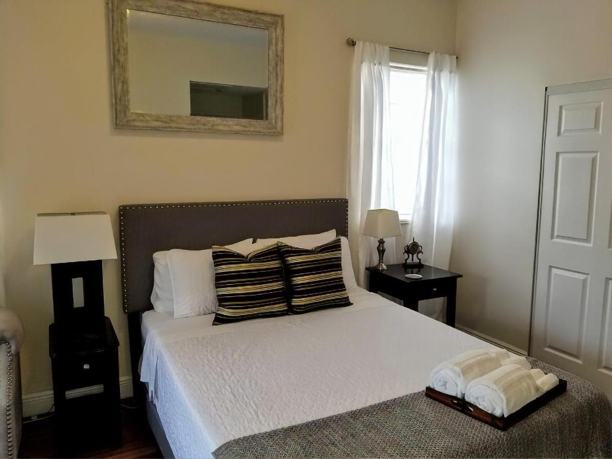 Guest house Self Check-in Suites Near Coral Gables