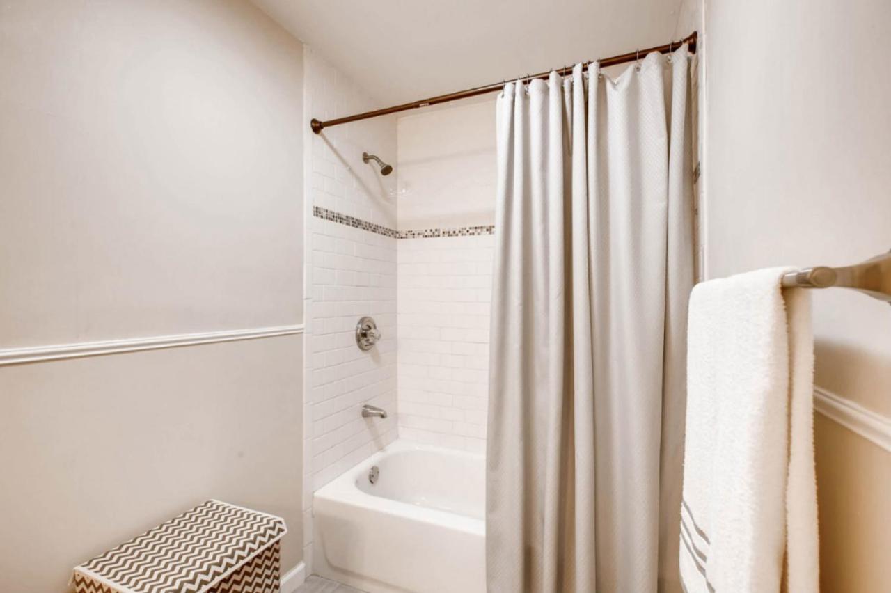 Guest house Self Check-in Suites Near Coral Gables *