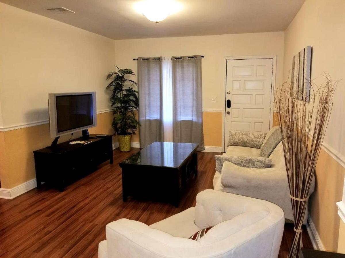 Self Check-in Suites Near Coral Gables