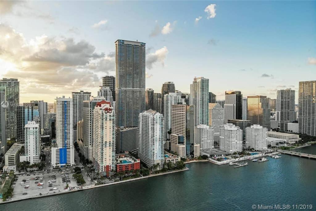 Luxury Penthouse Brickell 3 Bedrooms Free Parking Apartment
