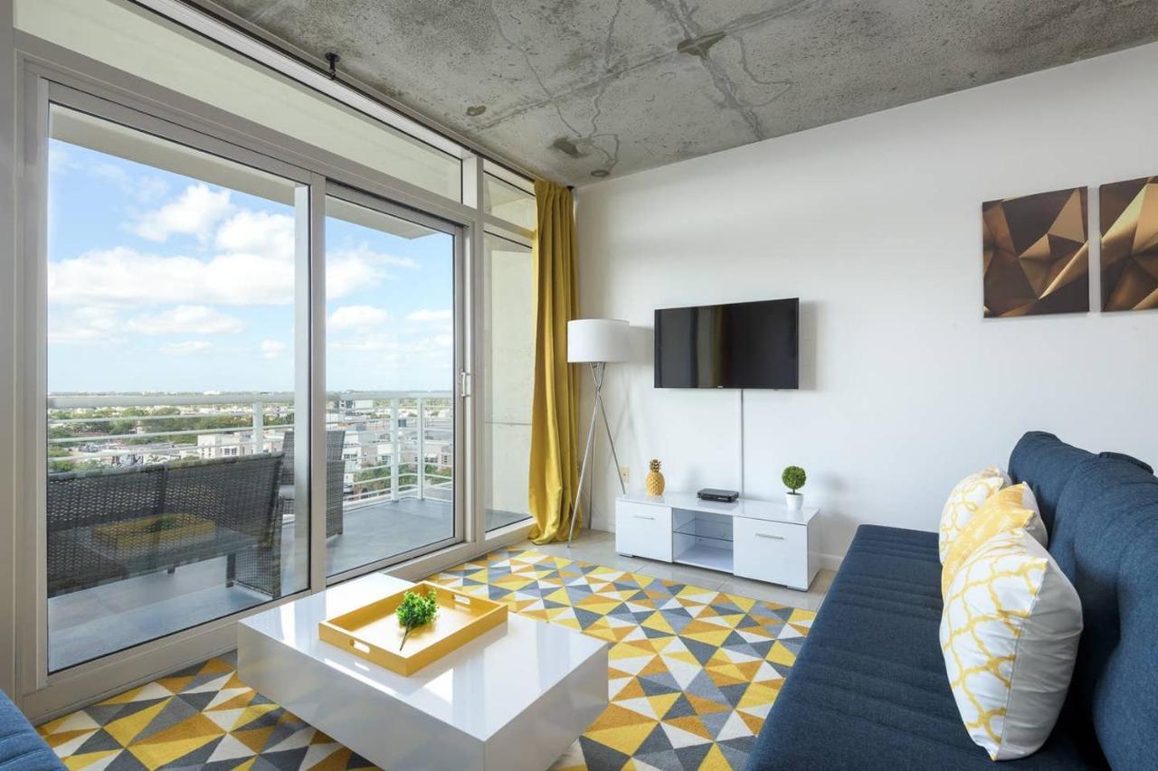 Modern 1 Bedroom Midtown With Free Parking Apartment *