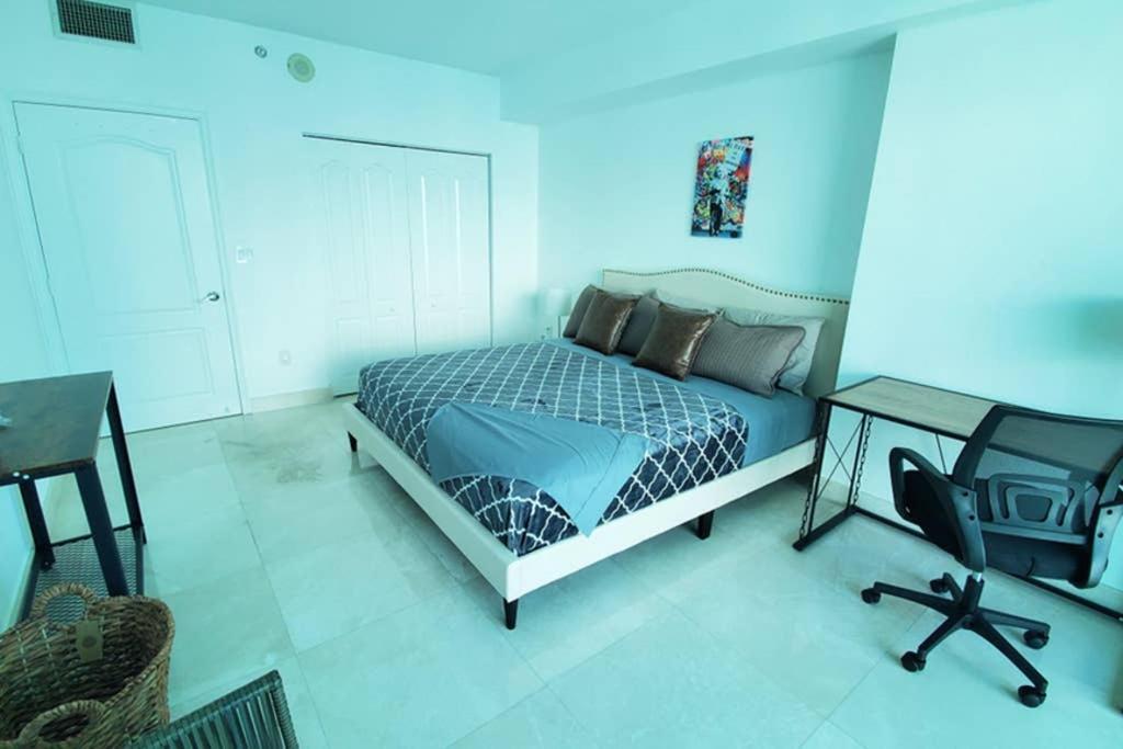 Luxury Penthouse Brickell 3 Bedrooms Free Parking Apartment Miami