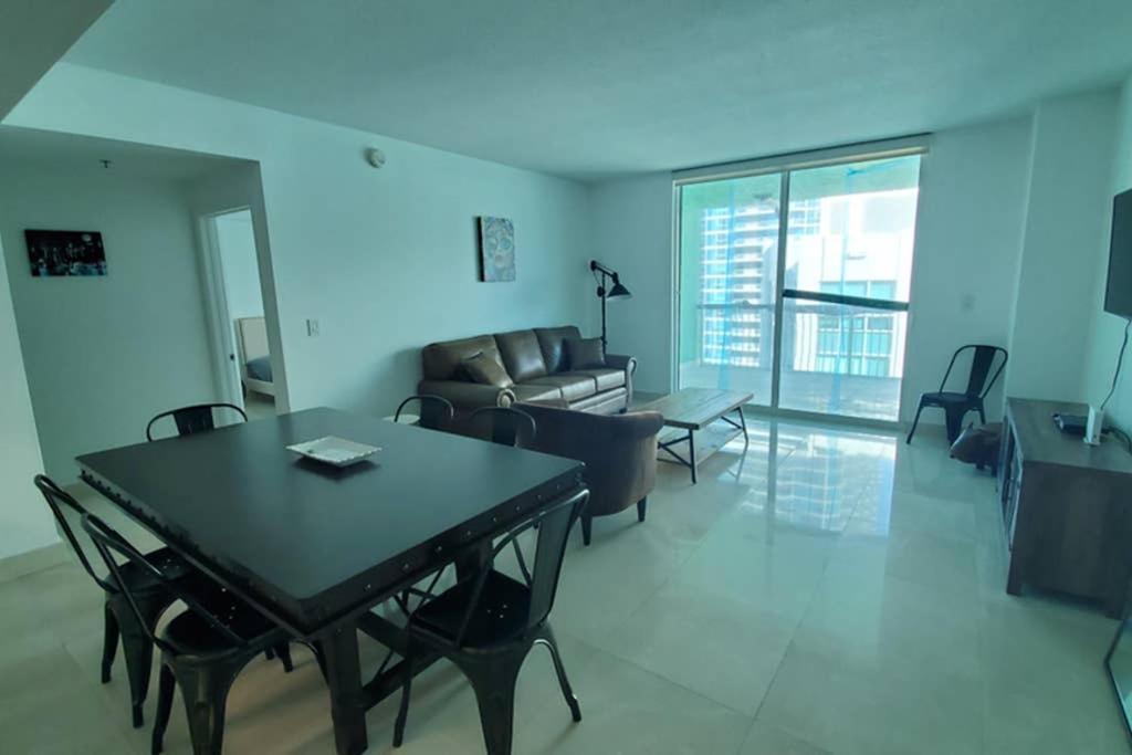 Luxury Penthouse Brickell 3 Bedrooms Free Parking Miami