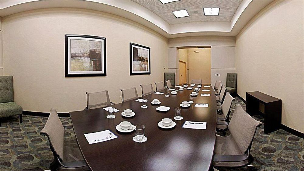 Western Intl Airport & Coral Gables Hotel 3*