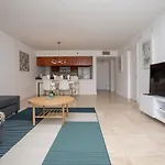 Amazing Apartment At Brickell Club