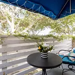Luxurious And Cozy Townhouse 3 Bedrooms 2.5 Bath