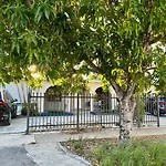 Coral Gable Studio W/Free Parking & Wifi