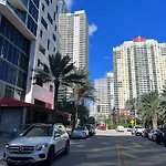 Upscale Apartment In The Heart Of Brickell