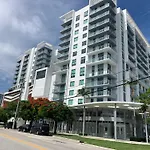 Luxury Oceanview Studio At Miami Design District