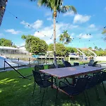 Waterfront - Kayak & Paddleboards - Firepit - Pool