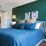 Adorable 12Th Floor Standard Unit Parking Included