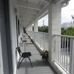 Shalimar Motel