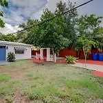 Cozy House 2 Rooms - Cute Private Room - Close To Airport & Free Parking