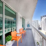 Oceanside Penthouse Apartment In Brickell Miami, Pool, Free Parking