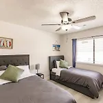 Miami Oasis 7 Mins To Dolphin Mall Mia Ps4 Games