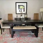 Gorgeous 4 Bedroom With Pool Centrally Located