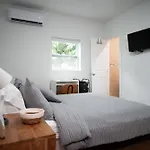 Stylish Studio In Trendy Area