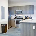 Relax And Enjoy Of Miami In This Cozy Duplex