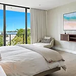 Waterfront Paradise 4 Bd Villa Miami Breeze With Pool