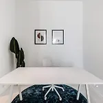 Unique High-Rise Condo In Miami