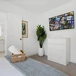 La Casita By Tilahstays