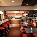 Courtyard Miami Airport West Doral