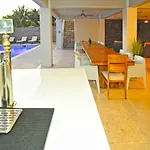 Villa Estelle
