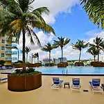 Nuovo Miami Apartments At Brickell-Downtown