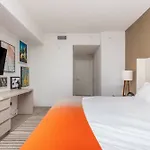 2/2 Hyde Beach Resort 1704