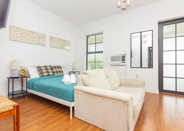 Home Miami Downtown With Balcony - 5 Minutes From Wynwood & Port - Near Beach