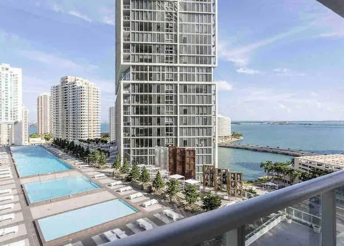 41St Floor Icon Brickell Corner 2 Bed/2Bath With Bay And Cityview • 5 Star Spa